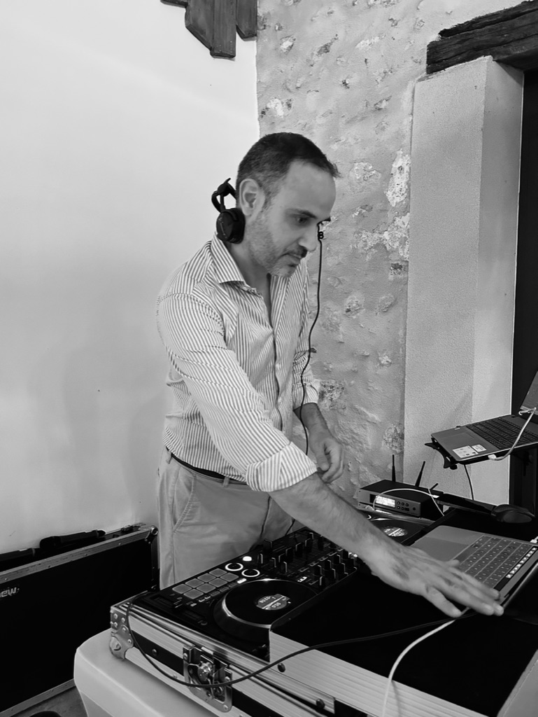 Philip de Rivière — My So Chic DJ